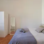 Rent 11 bedroom apartment in Lisbon