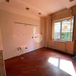 Rent 2 bedroom apartment of 80 m² in Napoli