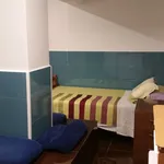 Rent 1 bedroom apartment of 30 m² in L'Hospitalet de Llobregat