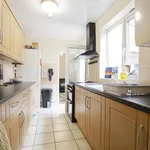 Rent 4 bedroom flat in West Midlands