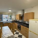 Rent 2 bedroom flat in East Midlands