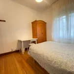 Rent 4 bedroom apartment in Bilbao