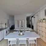 Rent 15 bedroom apartment in Madrid