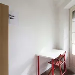 Rent a room in Lisbon