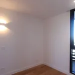 Rent 2 bedroom apartment in North Melbourne