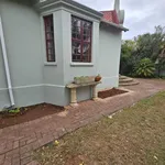 Rent 3 bedroom house of 912 m² in Port Elizabeth