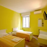 Rent 2 bedroom apartment in Milan