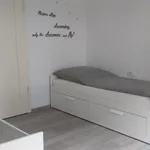 Miete 2 Schlafzimmer wohnung von 40 m² in Stuttgart