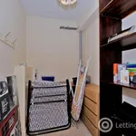 Rent 2 bedroom flat in Aberdeen