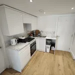 Rent 1 bedroom flat in Penzance