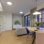 Rent 2 bedroom apartment of 48 m² in Praha 5 - Smíchov