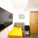 Rent 5 bedroom apartment in Lisbon