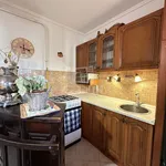 Rent 3 bedroom apartment of 70 m² in Székesfehérvár