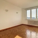 Huur 2 slaapkamer appartement in Jambes