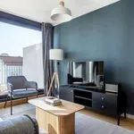 Rent 1 bedroom apartment of 50 m² in lisbon