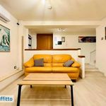 Affitto 2 camera appartamento di 55 m² in Naples