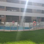 Rent 2 bedroom house of 95 m² in Sevilla