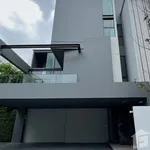 Rent 4 bedroom house of 421 m² in Bangkok