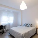 Rent a room of 120 m² in zaragoza