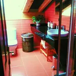 Alquilo 2 dormitorio casa de 95 m² en Asturias']