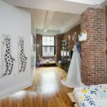 Rent 3 bedroom house of 157 m² in New York City