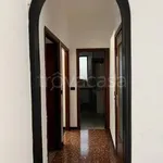 Rent 3 bedroom apartment of 98 m² in Genova