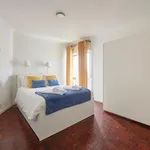 Rent 3 bedroom apartment in Lisbon