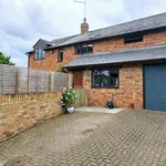 Rent 5 bedroom house in East Midlands