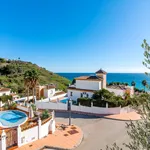 BONITA VILLA EN TORROX