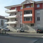 Rent 4 bedroom apartment of 74 m² in 6