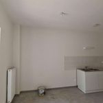 Rent 4 bedroom apartment of 71 m² in Taluyers