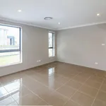 Rent 4 bedroom house in  The Ponds NSW 2769                        