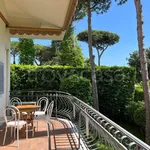 Rent 5 bedroom apartment of 140 m² in Forte dei Marmi