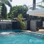 Rent 3 bedroom house of 350 m² in Phuket