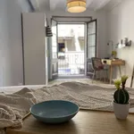 Rent a room of 140 m² in barcelona