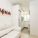 Rent 1 bedroom apartment of 35 m² in madrid