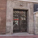 Rent a room of 302 m² in madrid