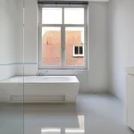 Huur 3 slaapkamer appartement van 78 m² in Oude Pijp