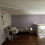 Rent 1 bedroom apartment of 30 m² in napoli