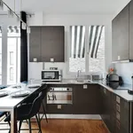 Appartement de 377 m² avec 1 chambre(s) en location à Paris