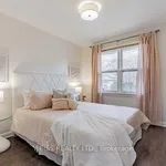 Appartement de 2540 m² avec 3 chambre(s) en location à Toronto (Bathurst Manor)