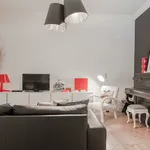 Rent 2 bedroom apartment of 120 m² in Lisbon