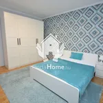 Rent 3 bedroom apartment of 65 m² in Debrecen