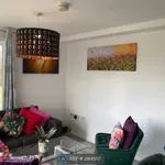 Rent 2 bedroom flat in Cambridge