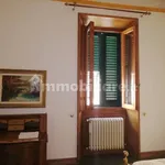 Rent 4 bedroom apartment of 101 m² in Prato