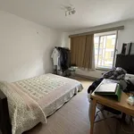 Appartement de 90 m² avec 2 chambre(s) en location à Liège