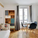 Appartement de 441 m² avec 2 chambre(s) en location à Paris