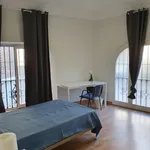 Rent 7 bedroom apartment in Granada