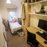 Rent 4 bedroom flat in Birmingham