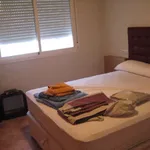 Alquilo 1 dormitorio apartamento de 50 m² en Alicante']